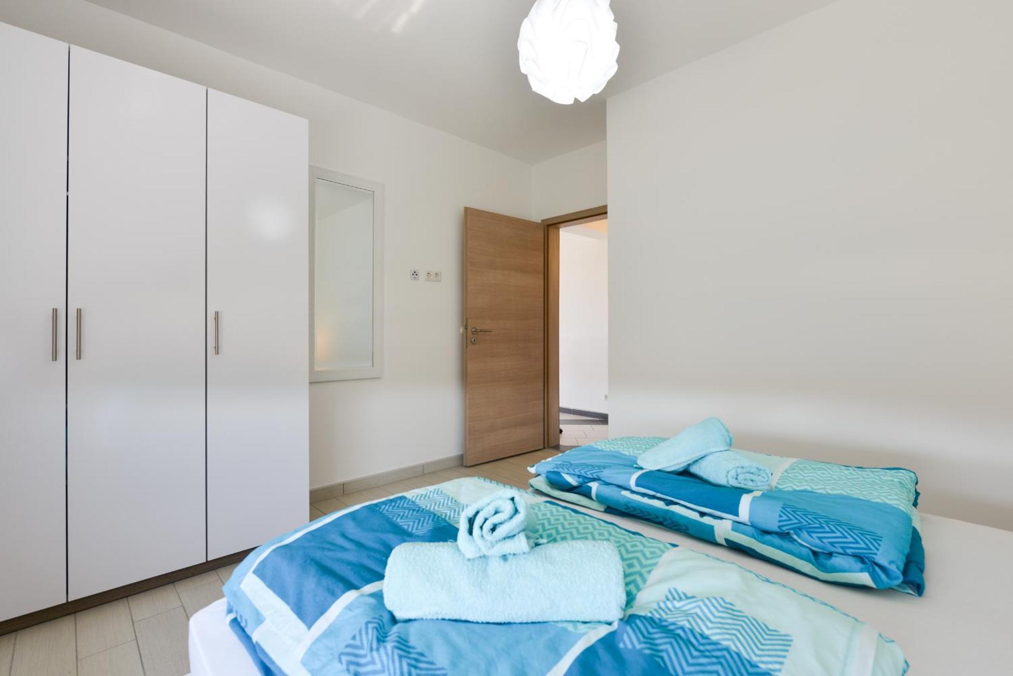 Apartmani Martin Mit Beheiztem Pool With Heated Pool Bibinje Esterno foto